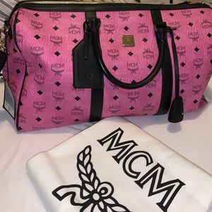 MCM Weekender